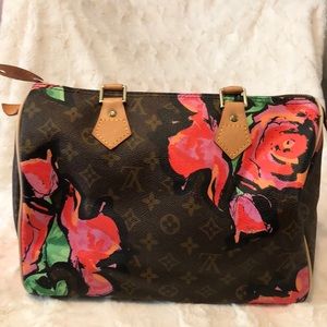 Brown Floral hand bag.